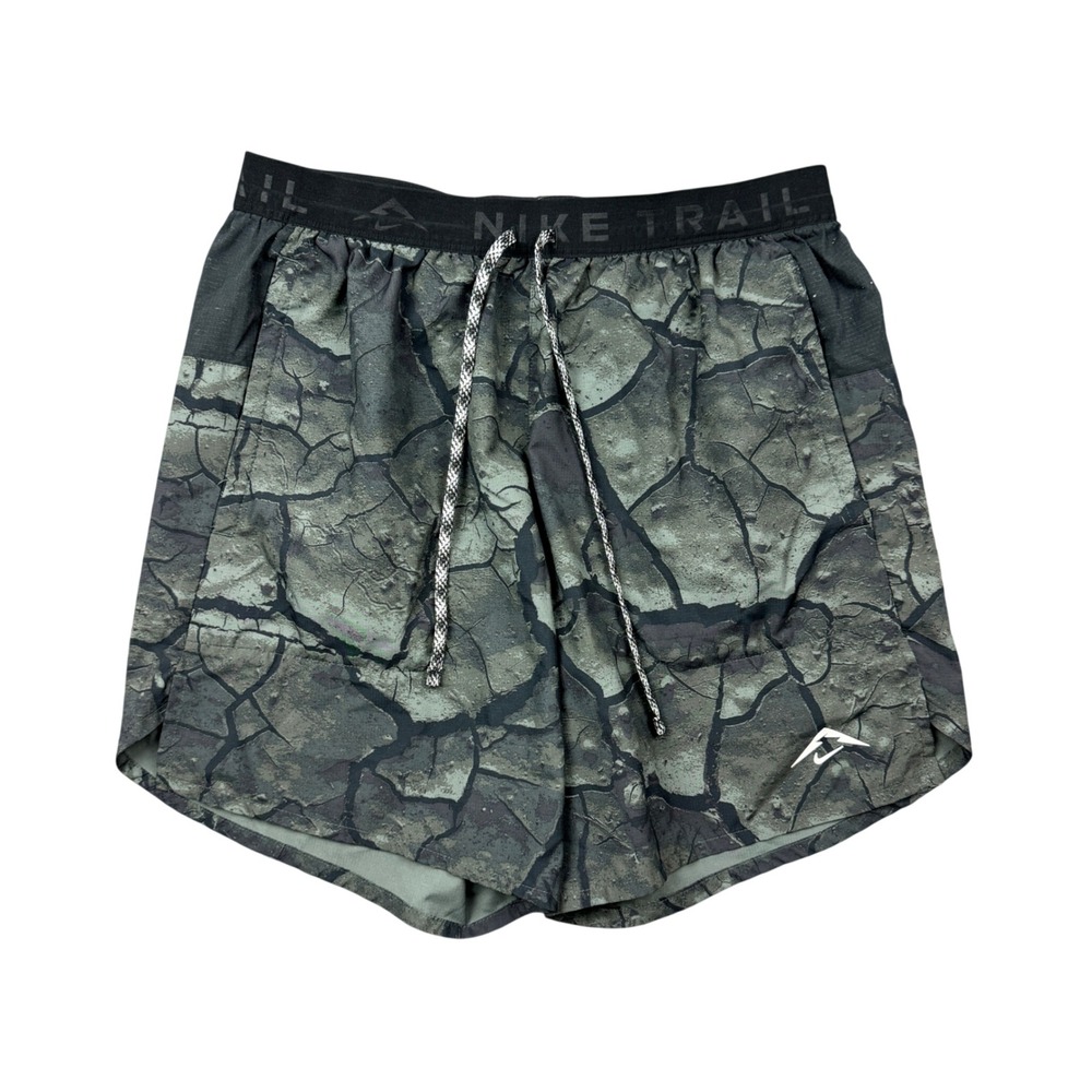 Nike Stride Trail Running Shorts Mens Medium Grey Cracked Earth Camo 6.5" Gym